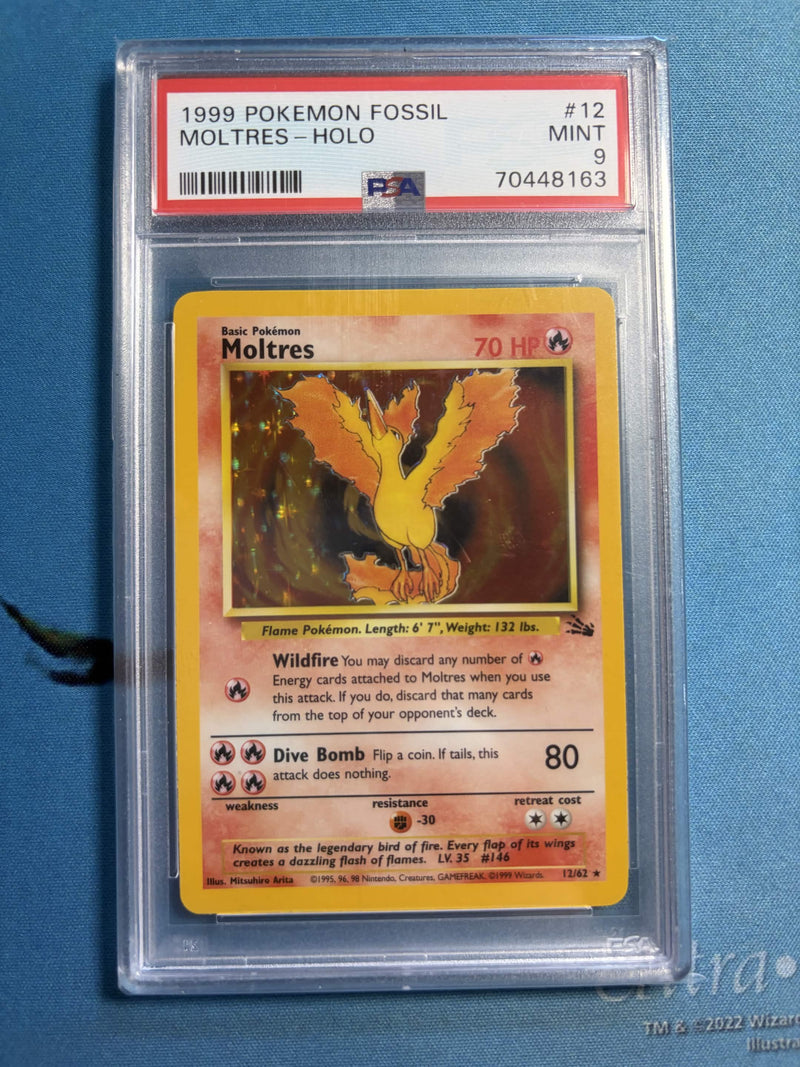 PSA MINT 9 Moltres-Holo (12/62) [Fossil] - 70448163
