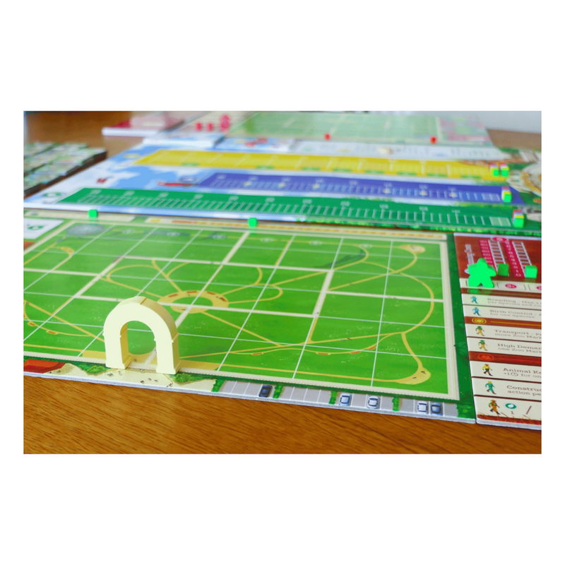 Zoo Tycoon: The Board Game: Deluxe Kickstarter Edition