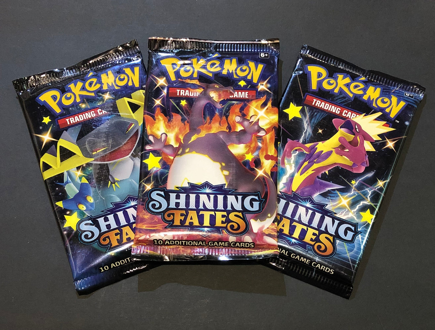 Pokémon TCG: Sword & Shield: Shining Fates Booster Pack: 3 Pack